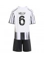 Billige Juventus Lloyd Kelly #6 Hjemmedraktsett Barn 2025-26 Kortermet (+ Korte bukser)
